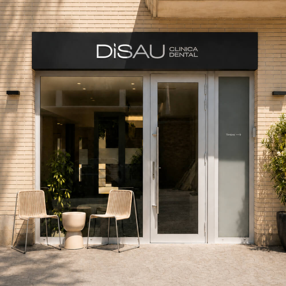 Entrada de la Clínica Dental Disau a Vidreres